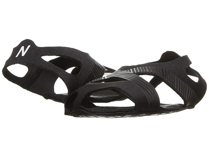 New Balance 118v2 (black) Women's Dance Shoes