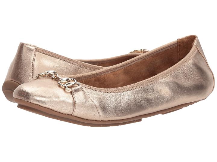 Me Too Olympia (champagne Metallic) Women's  Shoes