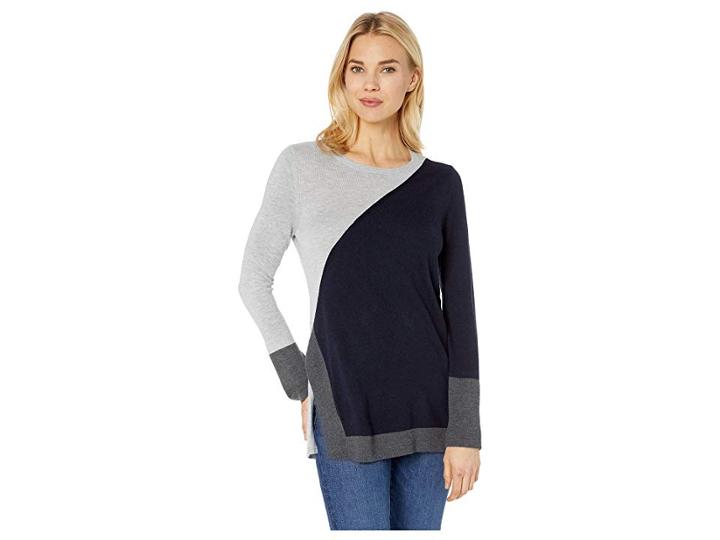 Vince Camuto Long Sleeve Color Block Side Split Crew Neck Sweater (classic Navy) Women's Sweater