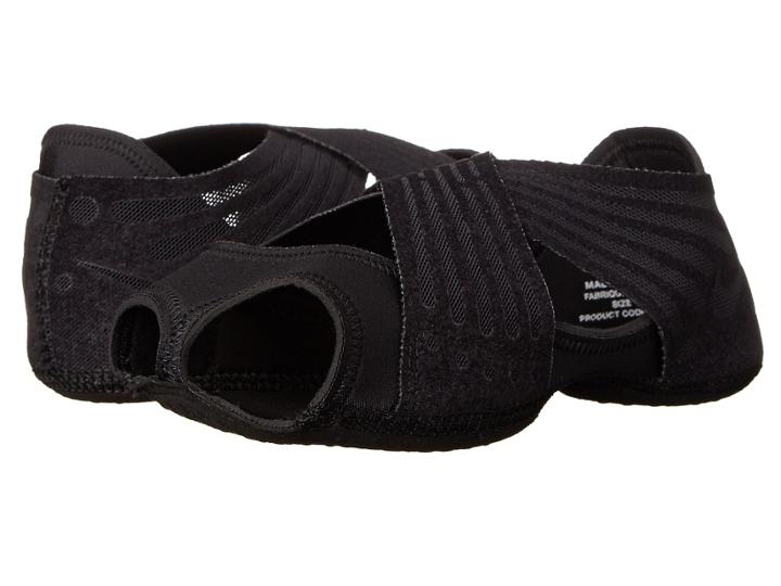 Nike Studio Wrap 4 (black/black) Women's Cross Training Shoes