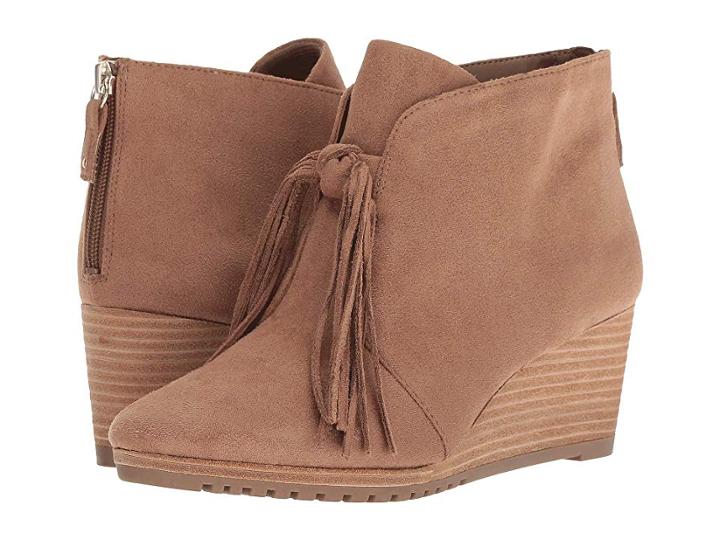 Dr. Scholl's Classify (toasted Coconut Microfiber) Women's Shoes