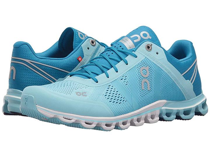 On Cloudflow (blue/haze) Women's Shoes