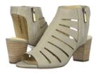 Clarks Deloria Ivy (sand Leather) Women's 1-2 Inch Heel Shoes