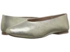 Seychelles Backpacking (platinum Leather) Women's Flat Shoes