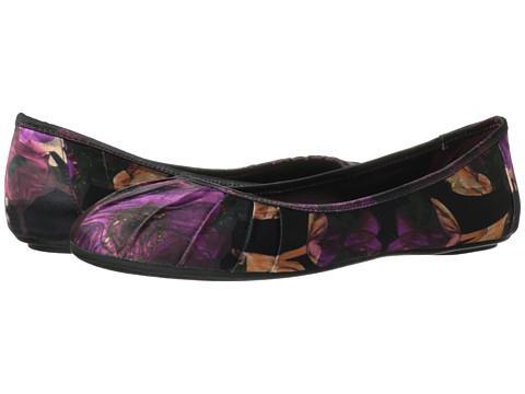 Nine West Blustery (dark Red Multi Fabric) Women's Flat Shoes