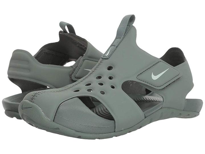 Nike Kids Sunray Protect 2 (little Kid) (clay Green/barely Grey) Boys Shoes