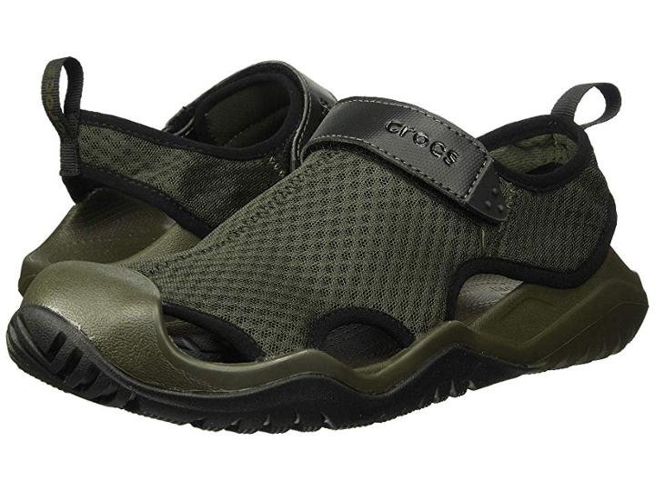 Crocs Swiftwater Mesh Deck Sandal (dark Camo Green/black) Men's Sandals