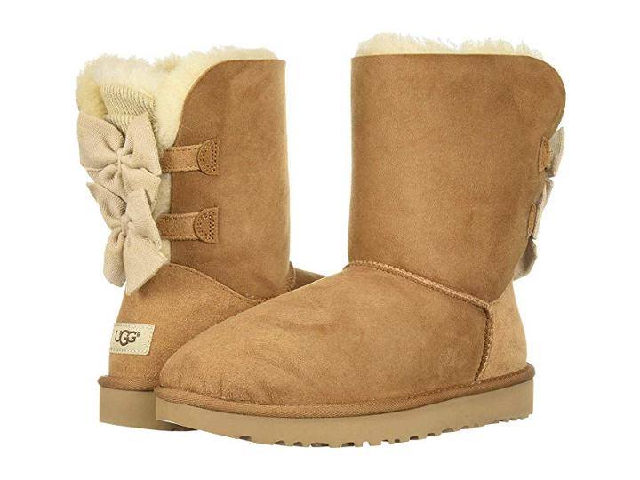Ugg Bailey Bow Short Ruffle (chestnut) Women's Pull-on Boots