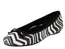 Fitzwell - Shontel Flat (black/white Fabric