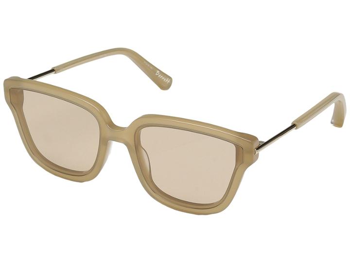 Elizabeth And James Barrett (nude) Fashion Sunglasses