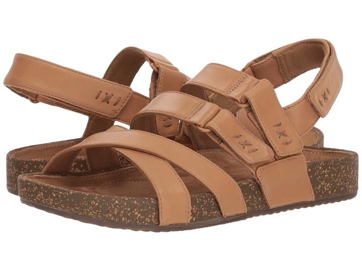 Clarks Rosilla Keene (light Tan Leather) Women's Shoes