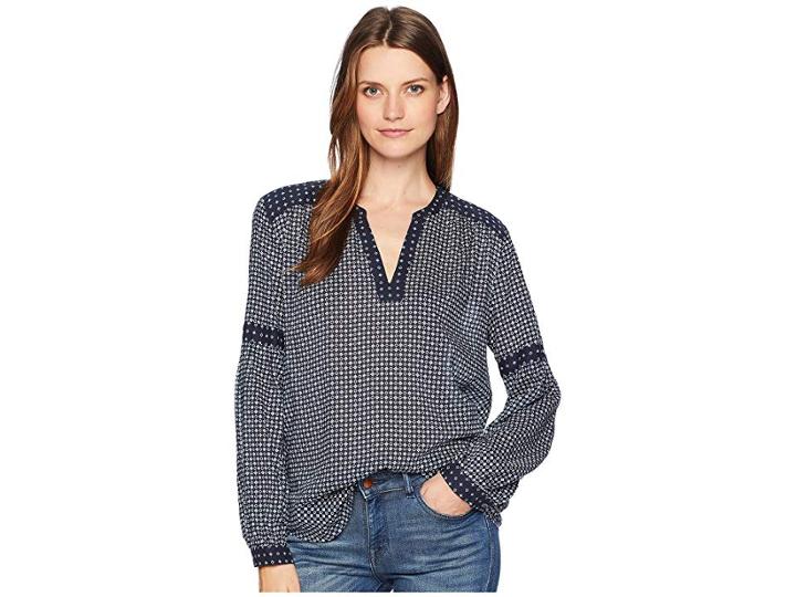Two By Vince Camuto Long Sleeve Mirror Foulard Peasant Blouse (classic Navy) Women's Blouse