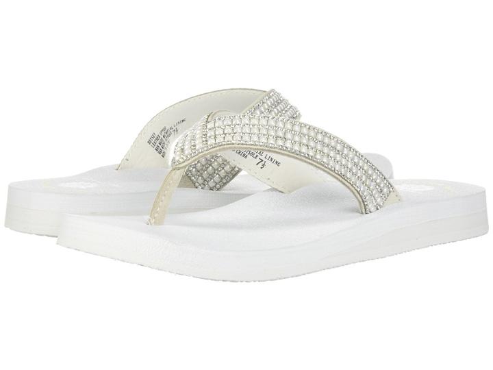 Yellow Box Betsey (white) Women's Sandals