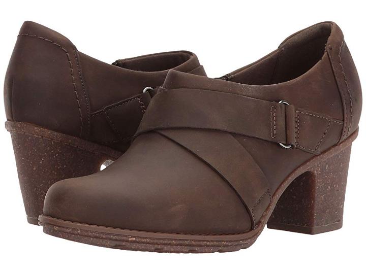 Clarks Sashlin Fiona (olive) Women's  Shoes