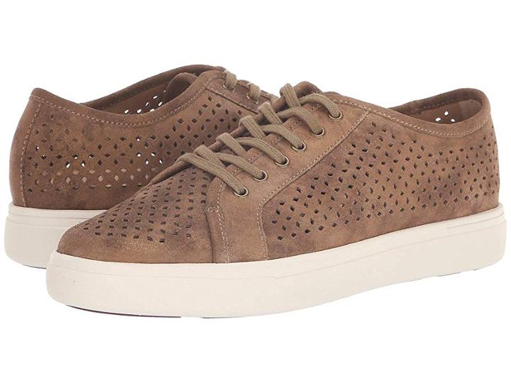 Vaneli Oneida (camel Gold Rory Suede) Women's Shoes