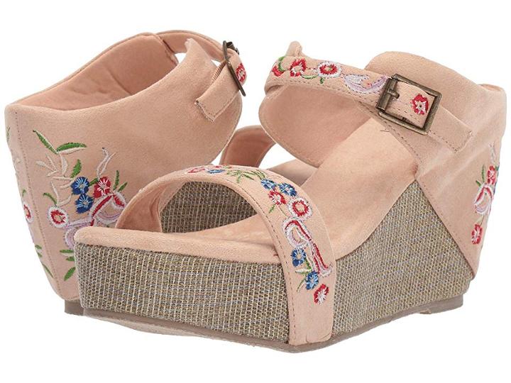 Volatile Daws (natural) Women's Wedge Shoes