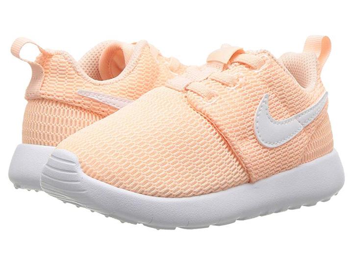 Nike Kids Roshe One (infant/toddler) (crimson Tint/white) Girls Shoes