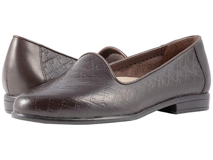 Trotters Liz (dark Brown Quilted Embossed) Women's  Shoes
