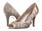 Adrianna Papell Flair (platino) Women's Shoes