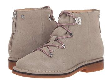 Hush Puppies Catelyn Hiker Boot (taupe Suede) Women's Lace-up Boots
