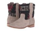 Toms Laurel Boot (desert Taupe Suede/tribal Wool) Women's Pull-on Boots