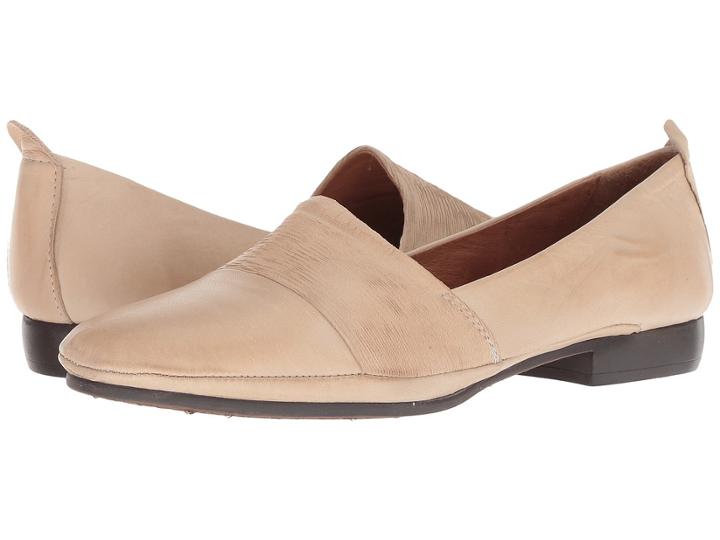 Miz Mooz Maria (cream) Women's Flat Shoes