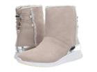 Cole Haan Studiogrand Slip-on Boot Waterproof (dove Suede Waterproof/aux Vapor Grey Shearling/optic White) Women's Shoes