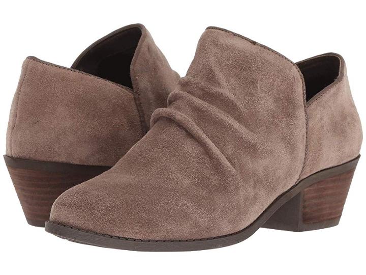 Me Too Zula (nutmeg Suede) Women's  Shoes
