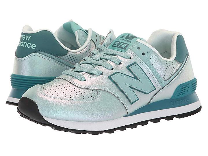 New Balance Classics Wl574v2 (mineral Sage/outer Banks) Women's Shoes