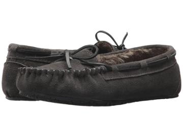 Minnetonka Junior Trapper (charcoal) Women's Shoes