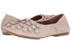 Gentle Souls By Kenneth Cole Portia Flowers (nude Leather) Women's Shoes