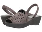Kenneth Cole Reaction Fine Glass 5 (pewter) Women's Shoes