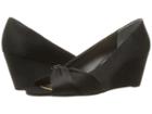 Nina Edelia (black) Women's Wedge Shoes