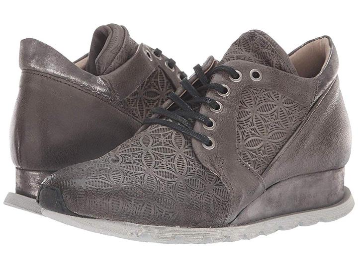 Miz Mooz Chalice (graphite) Women's Shoes