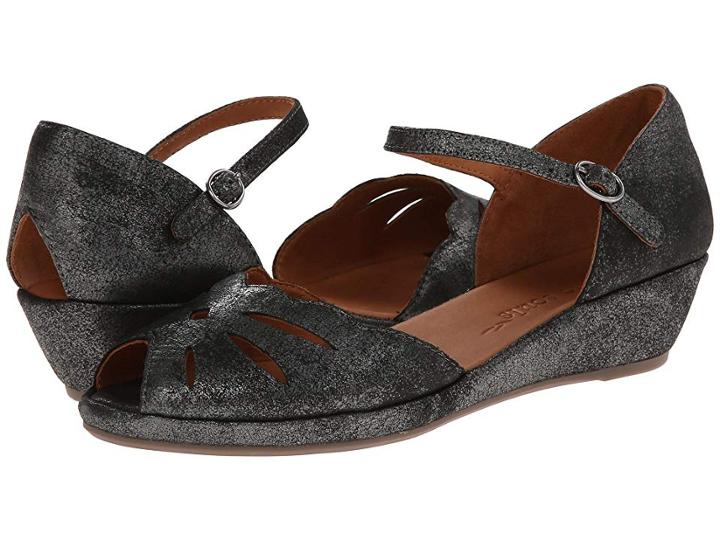 Gentle Souls By Kenneth Cole Lily Moon (graphite Metallic Suede) Women's Wedge Shoes