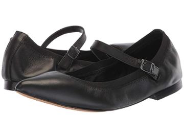 Isola Palleteri (black Cow Quilin) Women's Shoes
