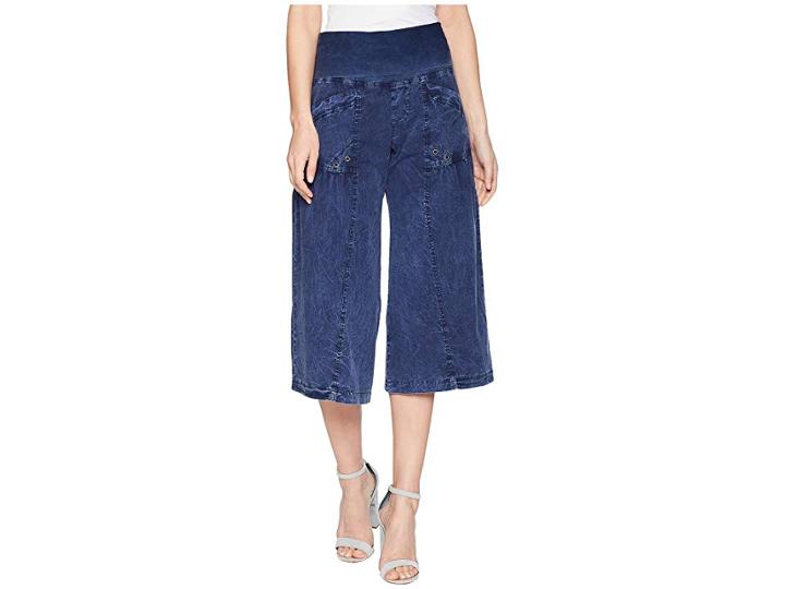 Xcvi Culver Crop (distressed Evening Wash) Women's Casual Pants