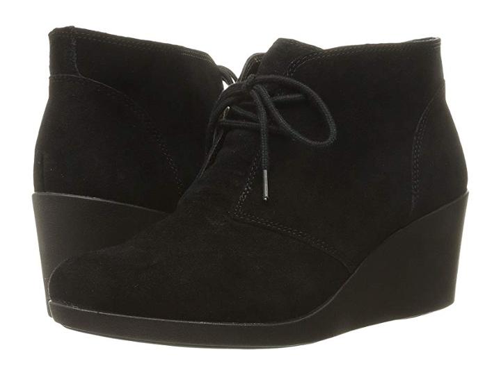 Crocs Leigh Suede Wedge Shootie (black) Women's Boots