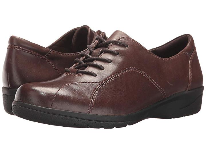 Clarks Cheyn Ava (dark Brown Leather) Women's  Shoes