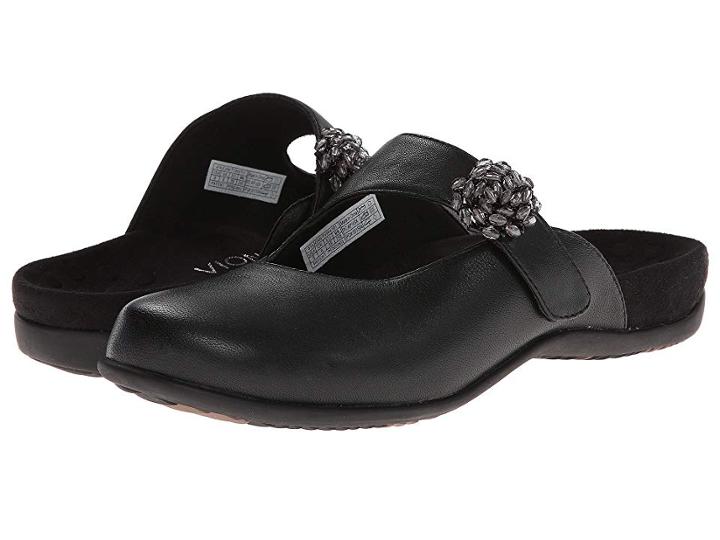 Vionic Joan (black) Women's Clog Shoes