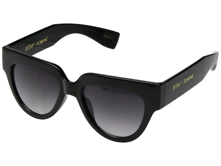 Betsey Johnson Bj864127blk (black) Fashion Sunglasses