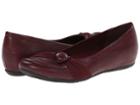 Easy Street Cam (berry/suede) Women's Shoes
