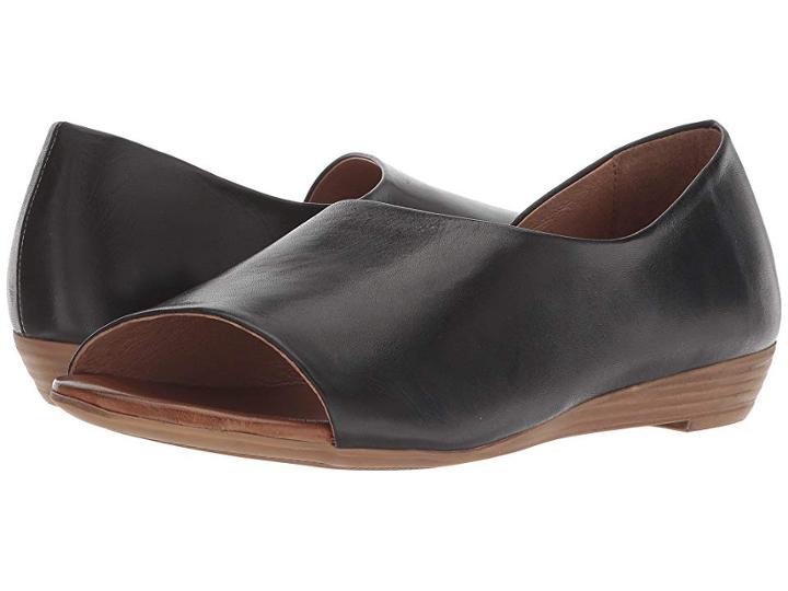 Miz Mooz Allure (black) Women's Sandals
