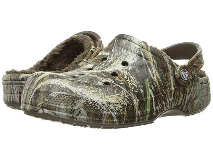 Crocs Winter Realtree Max5 Clog (chocolate/chocolate) Clog Shoes