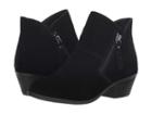 Me Too Zippora (black Oiled Velvet Split Suede) Women's Shoes