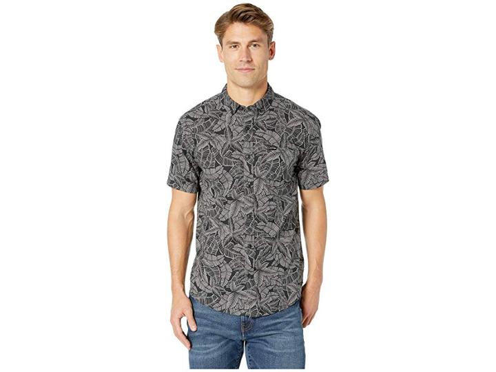 Dakine Poipu Short Sleeve Woven Shirt (black Stencil Palm) Men's Clothing