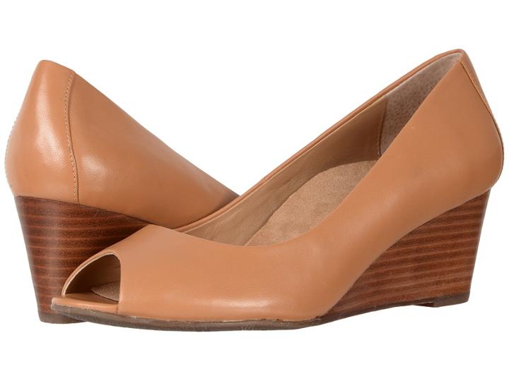 Vionic Bria (caramel Sheep Nappa) Women's Wedge Shoes