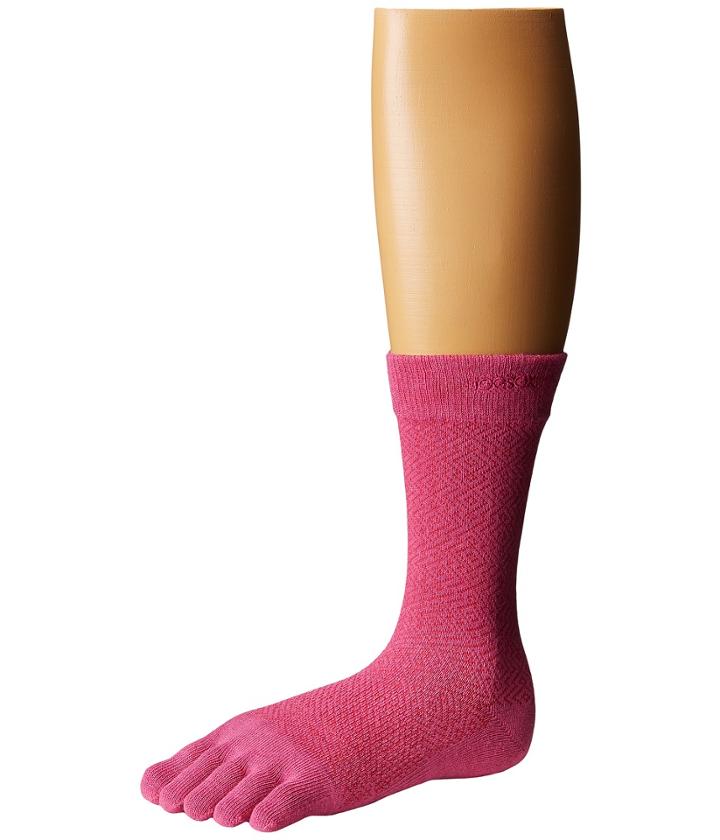 Toesox Casual Full Toe Crew (ruby) Women's Crew Cut Socks Shoes