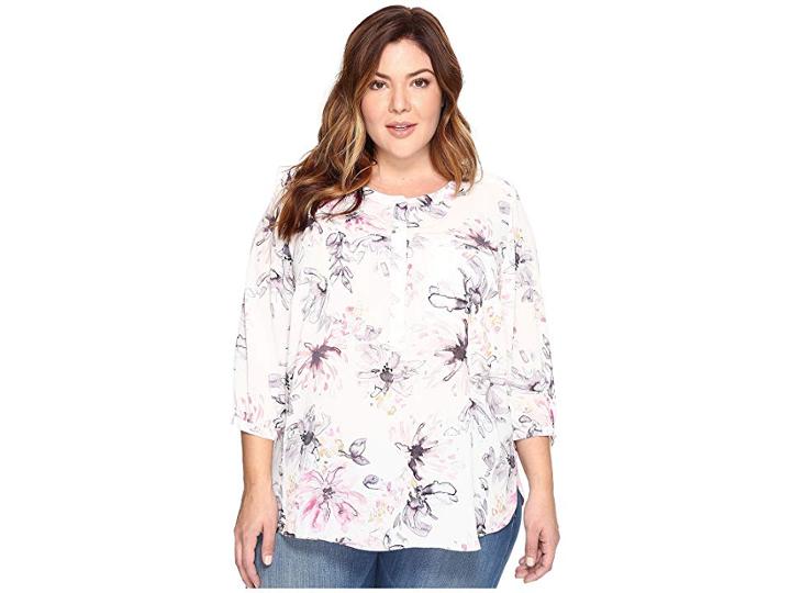 Nydj Plus Size Plus Size 3/4 Sleeve Pleat Back Top (early Spring Bouquet Pink Chiffon) Women's Clothing