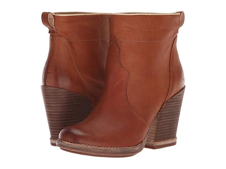 Timberland Marge Short Pull-on Boot (tan) Women's Pull-on Boots